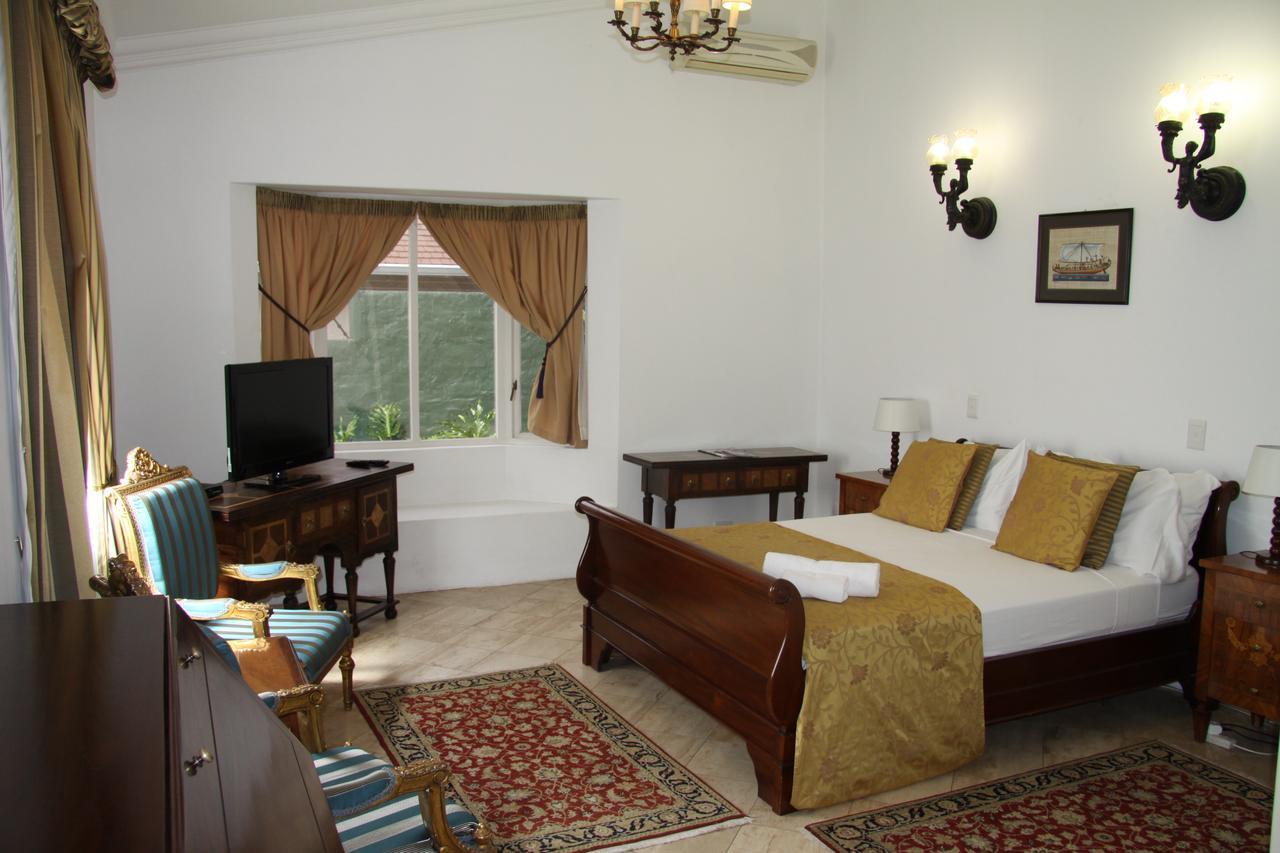 Capital House Boutique Hotel Pretoria Exterior photo