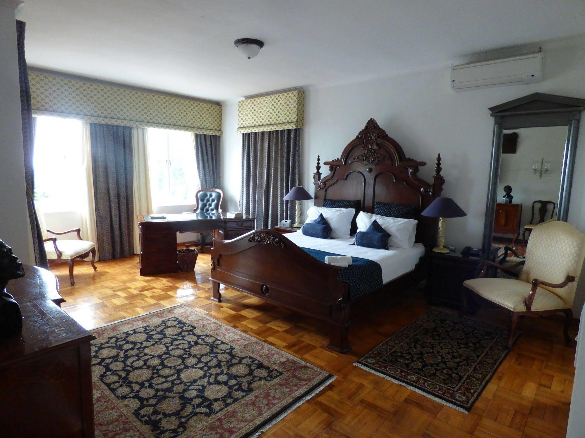 Capital House Boutique Hotel Pretoria Exterior photo